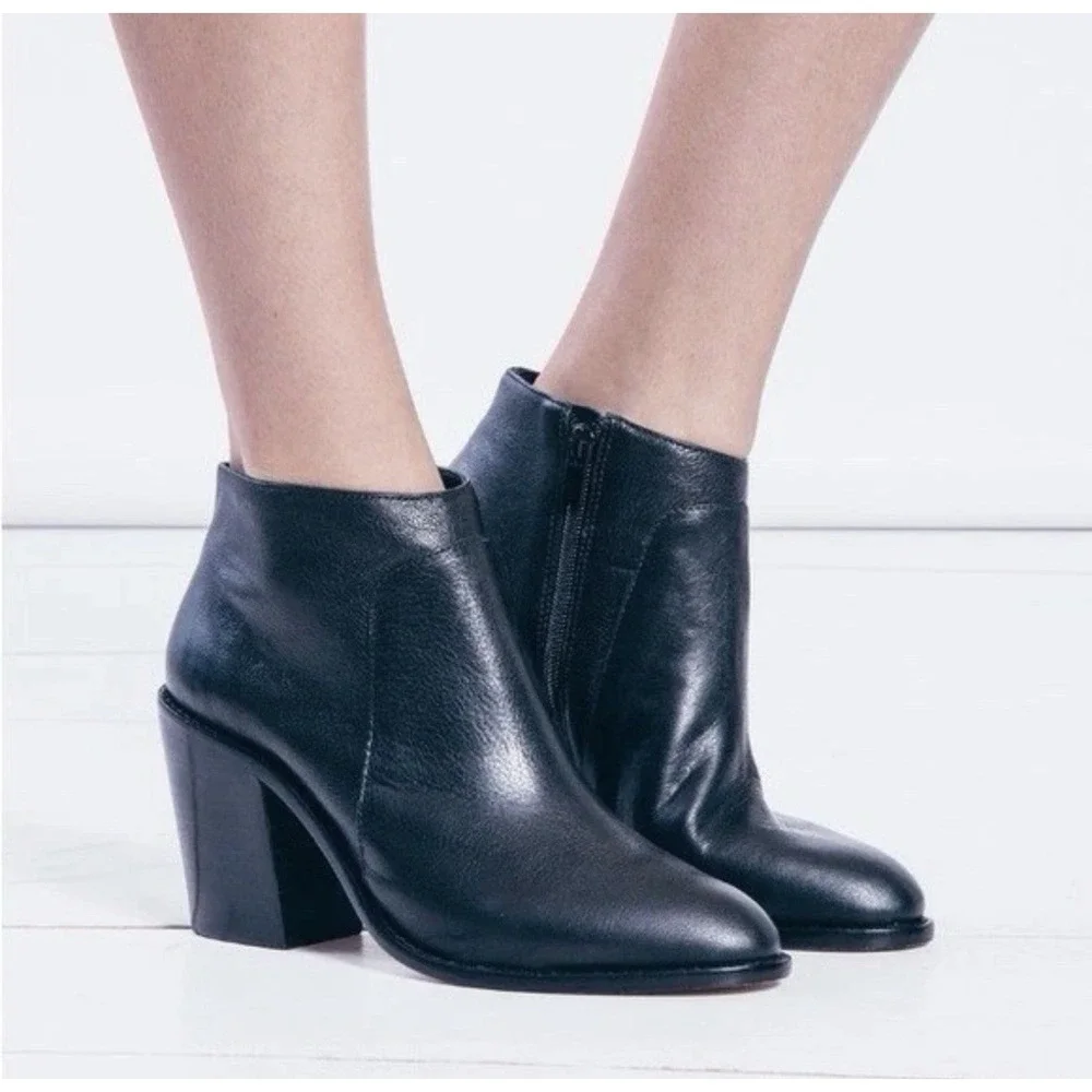 Loeffler Randall Ella Black Leather Chunky Heel Block Ankle Boots Women Size 11B